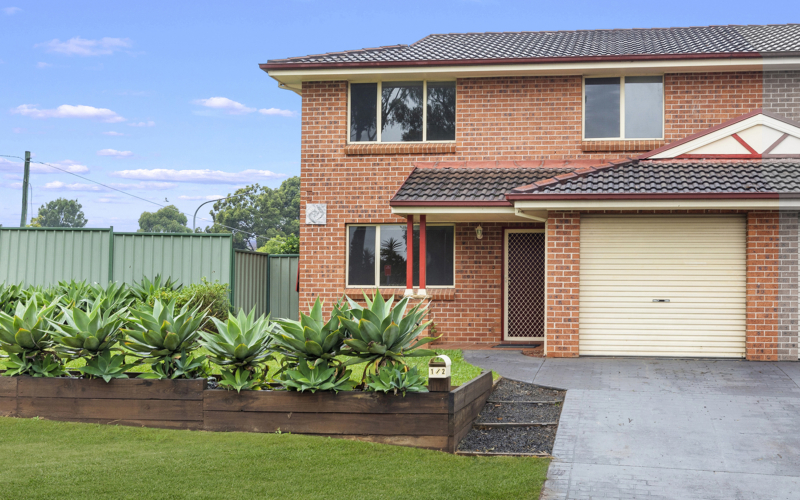 1/2 Roberts Road, CASULA, NSW 2170 AUS